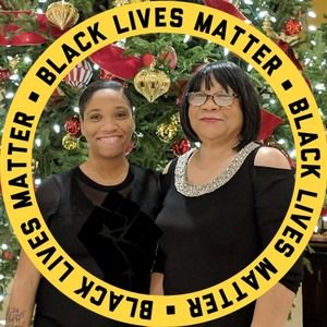 Meet your Posher, Cynthia